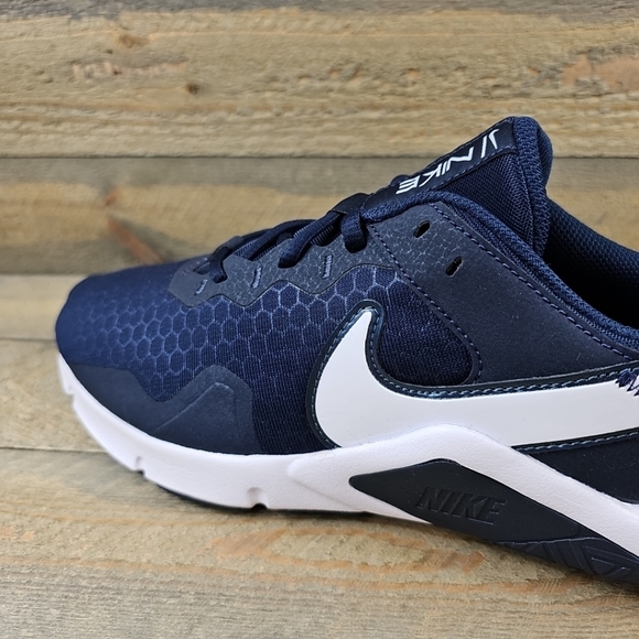 Nike Legend Essential 2 Men's Training Workout Gym Shoes Navy White NEW - Picture 10 of 10